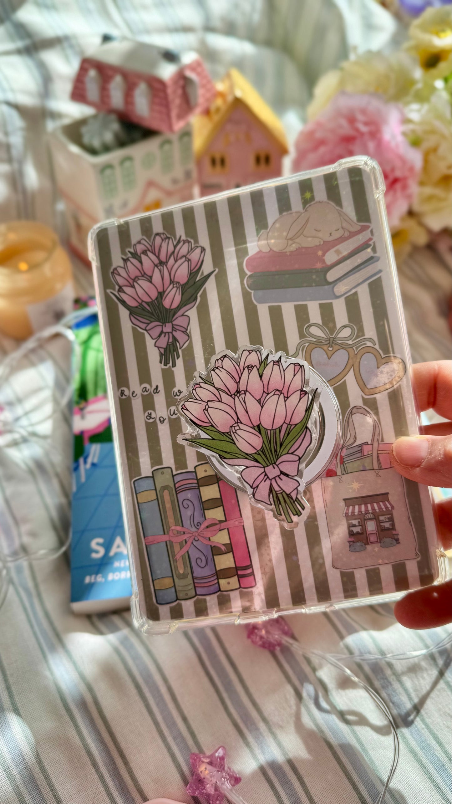 Bookish Grips | Tulips