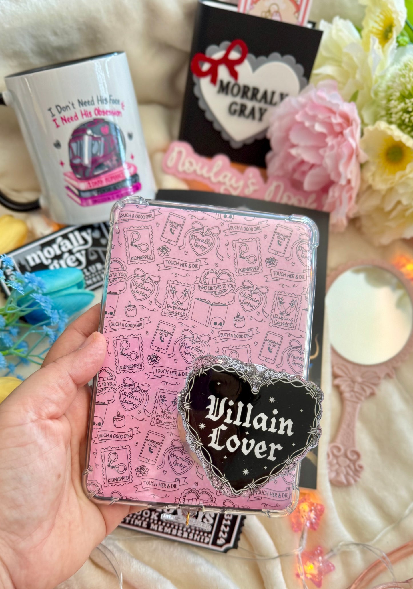 Bookish Grips | Villain Lover