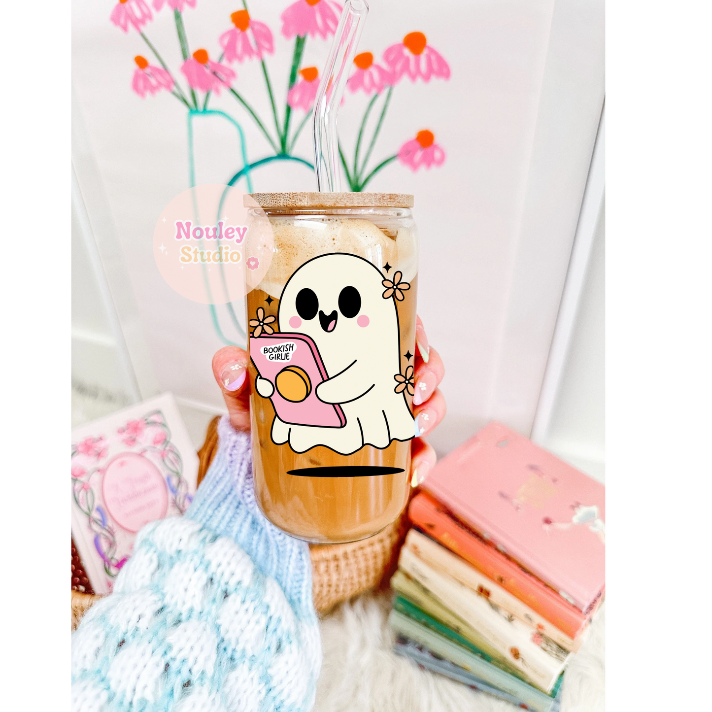 Drinking glass with straw | Spooky bookish girl
