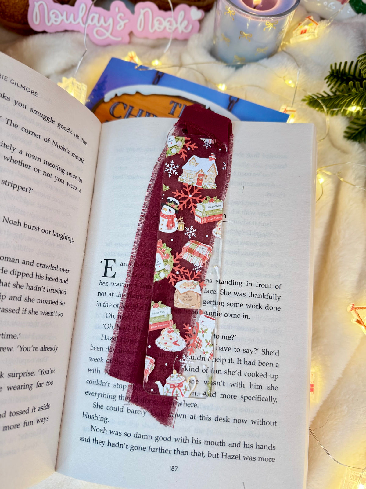 Acrylic Bookmark | English Christmas