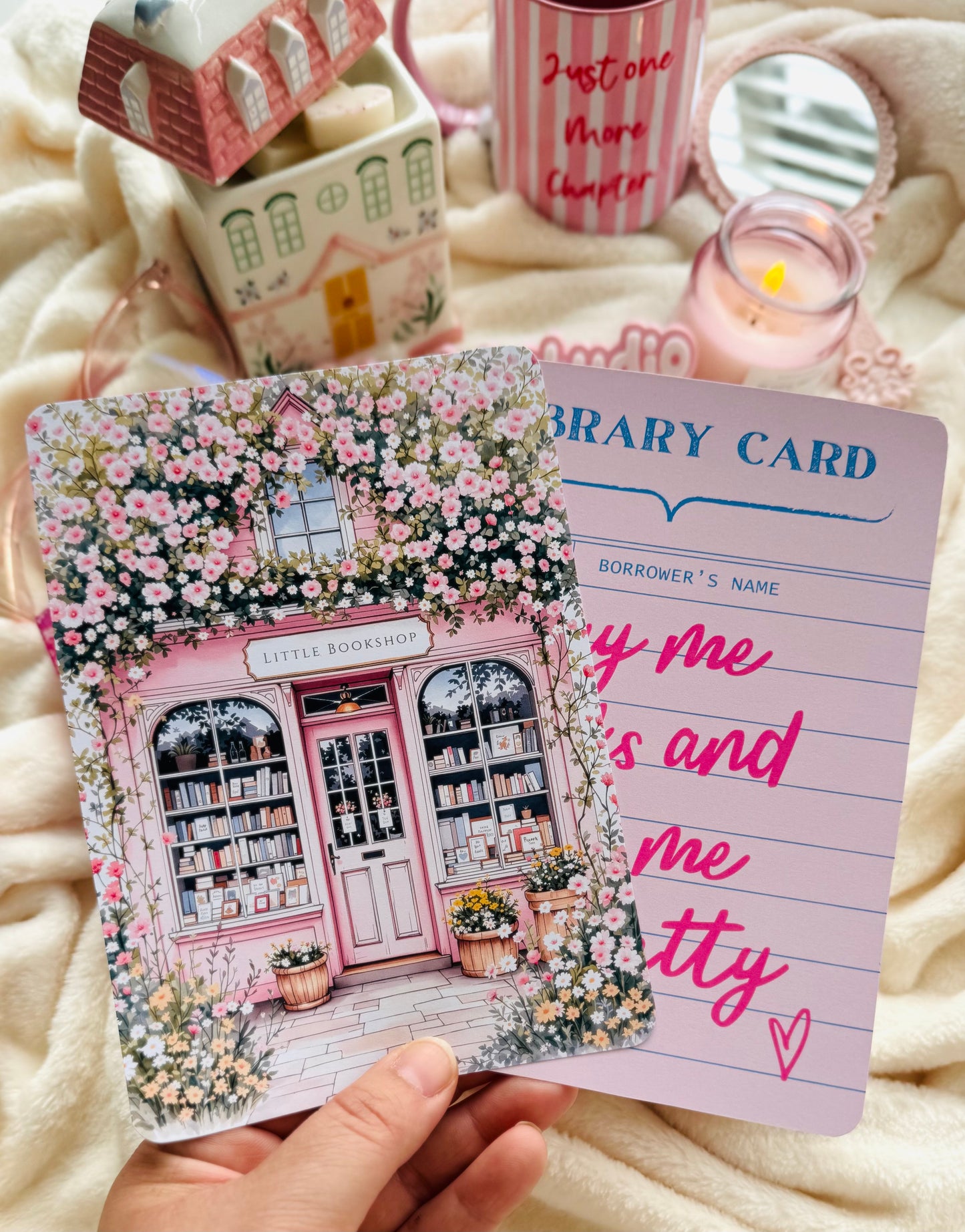 E-reader
 insert | Girlie bookstore mix